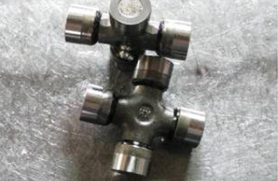 萬向節十字軸總成